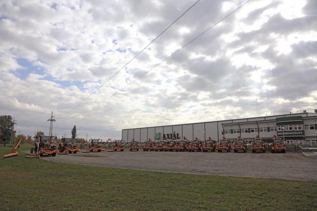 A Fendt traktorok most narancssárgába öltöztek