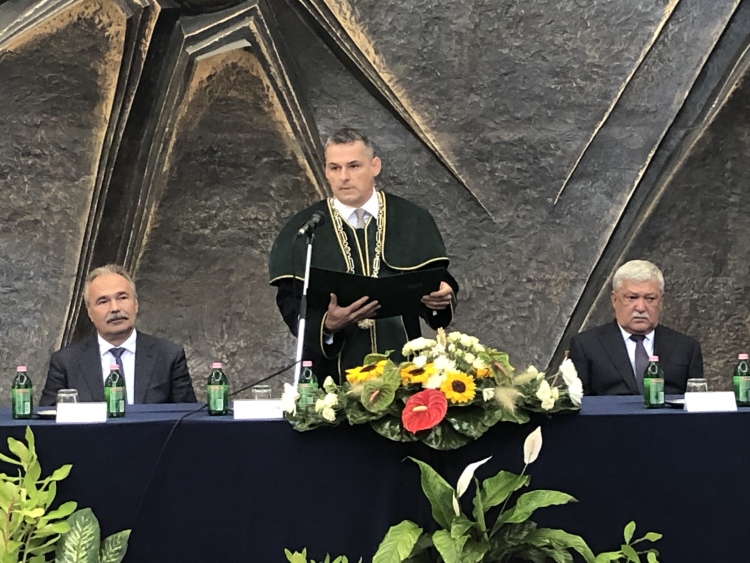 Hivatás, erény, boldogulás – Gyuricza Csaba rektor ajánlása a jövő mezőgazdászaiak a MATE tanévnyitóján