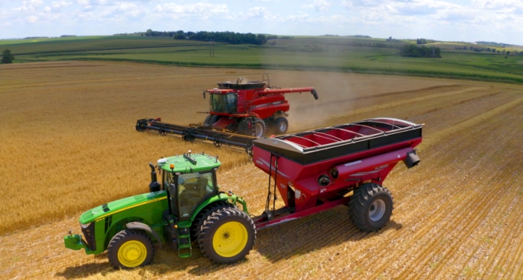 New Holland AutoCart rendszerével szinkronizált mezőgazdasági gépek