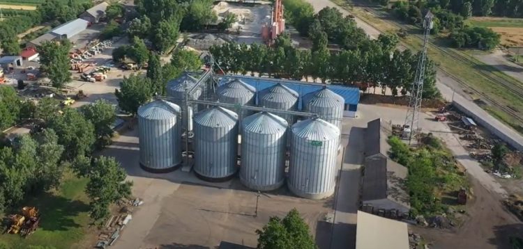 A fiatal gazdák birtokai közül a Totya Farm tűnt a legszebbnek
