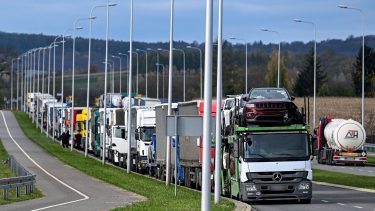 kamionok a lengyel-ukrán határon