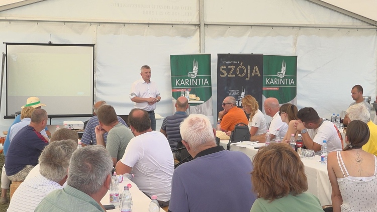 Ezért a szója a jövő növénye!