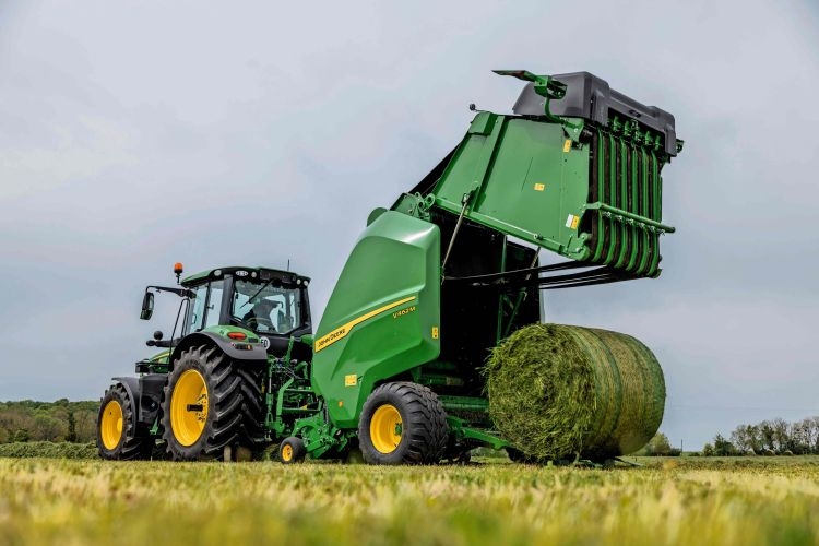 A John Deere bemutatta a körbálázók következő generációját
