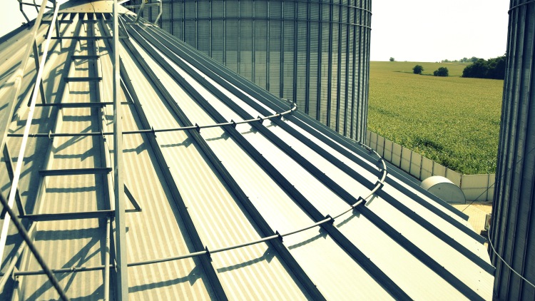 terményszárító tároló mezőgazdasági gazdaságban