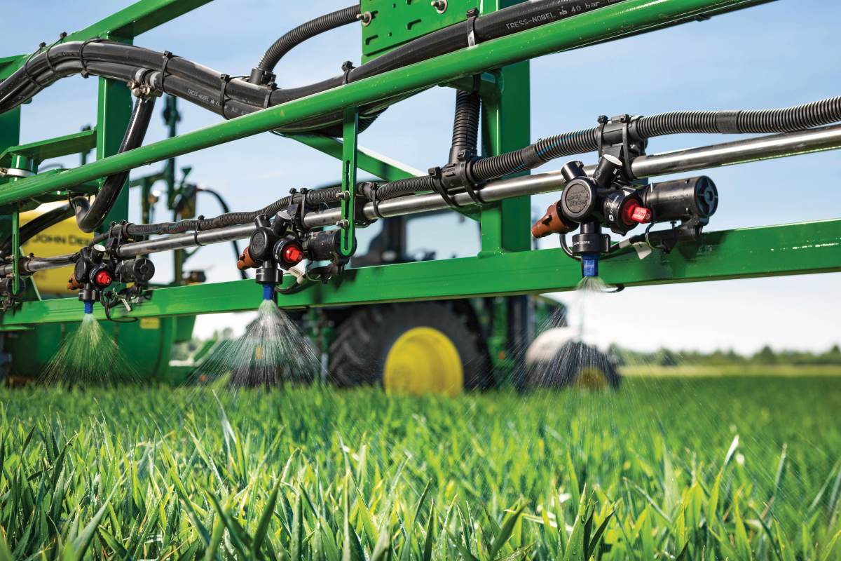 John Deere permetező fúvókánkénti szakaszolás