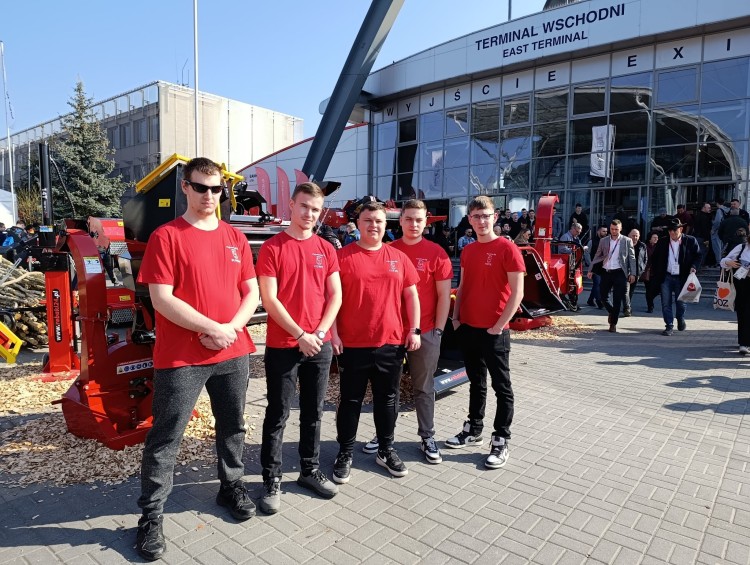 Nemzetközi kiállításon jártak a LETIA OB győztesei