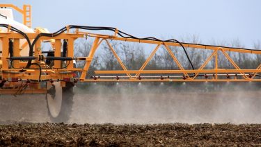 permetezőgép szórókeret szántó