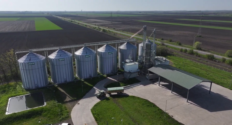 Meggyőző terményszárító–bemutató a Hevesgépnél