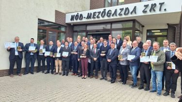 Alföldi Állattenyésztési Napok díjazottai csoportkép