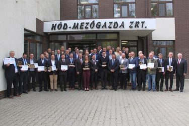 XXXII. Alföldi Állattenyésztési és Mezőgazda Napok Kiállítás Nagydíját Állattenyésztés kategóriában az idén két pályázó is elnyerte